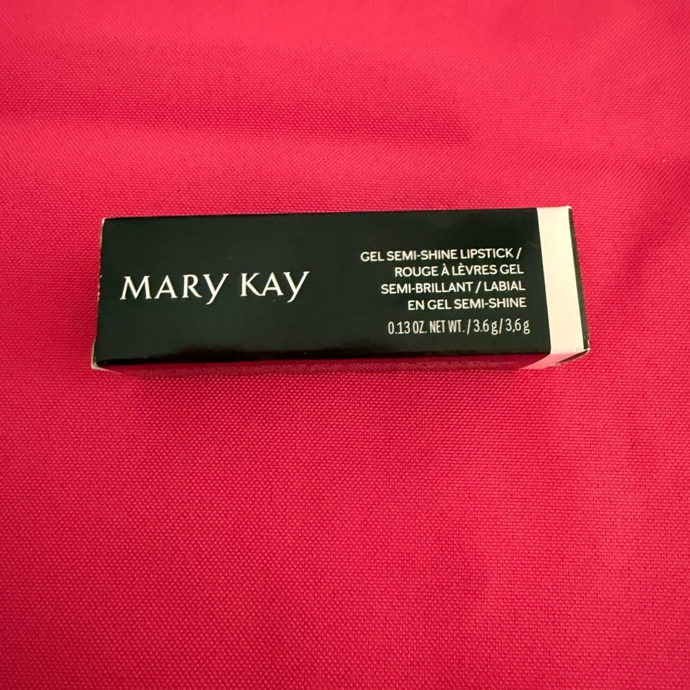 Mary Kay Gel Semi-Shine Lipstick - Red Smolder New in Box